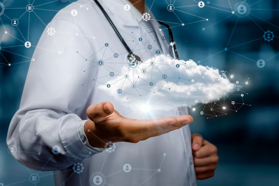 concept-data-cloud-medicine-doctor-shows-cloud-network.jpg concept-data-cloud-medicine-doctor-shows-cloud-network.jpg