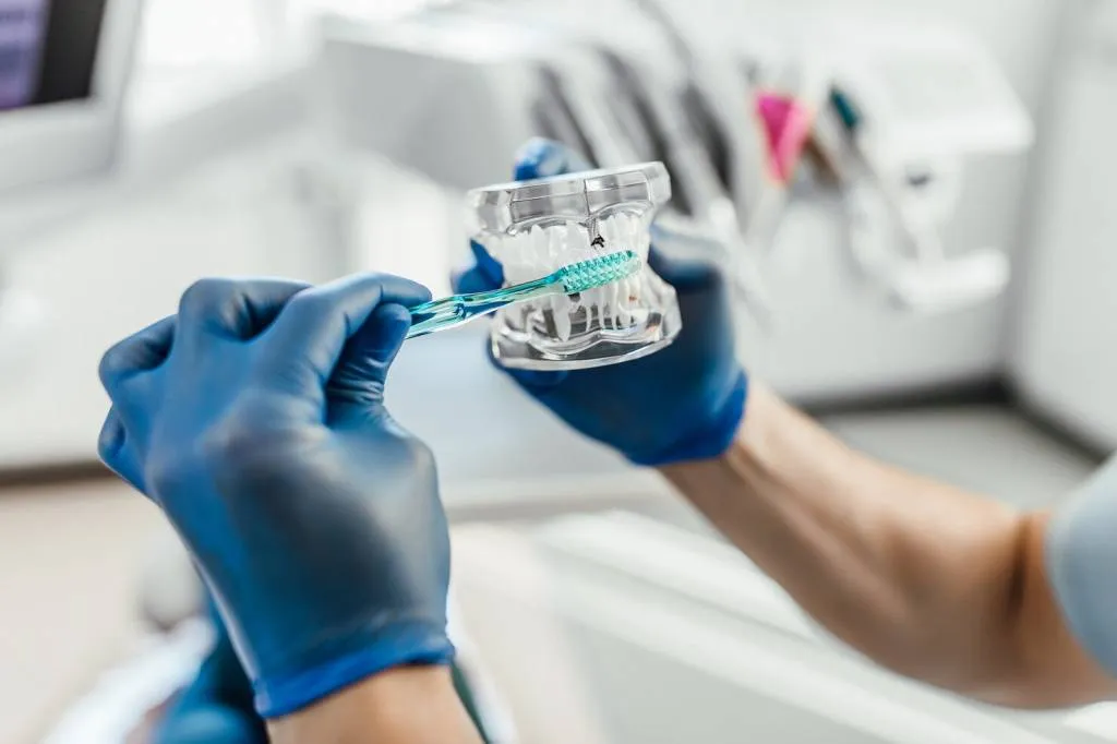 dentistry-models-human-teeth-manufacture-dental-prostheses-installation-implants-with-toothbrush_496169-954.jpg dentistry-models-human-teeth-manufacture-dental-prostheses-installation-implants-with-toothbrush_496169-954.jpg